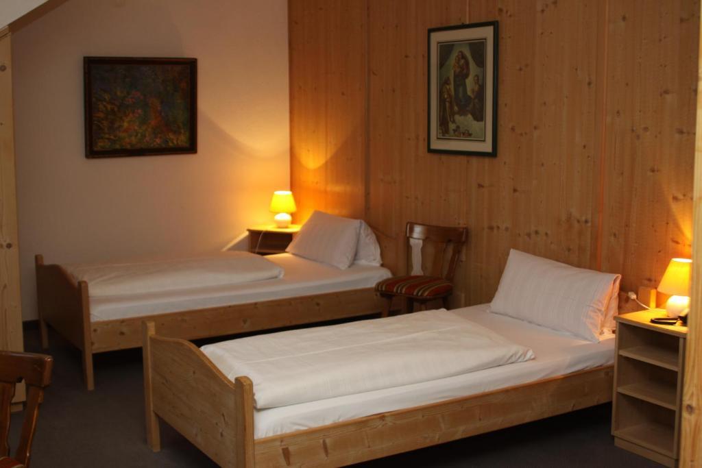 Klostergasthof Maria Eck Siegsdorf Room photo